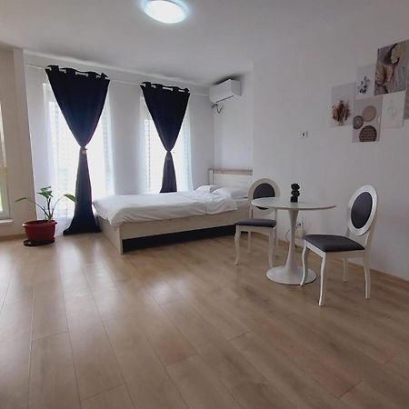 Garsoniera Studio Constanţa Exteriör bild